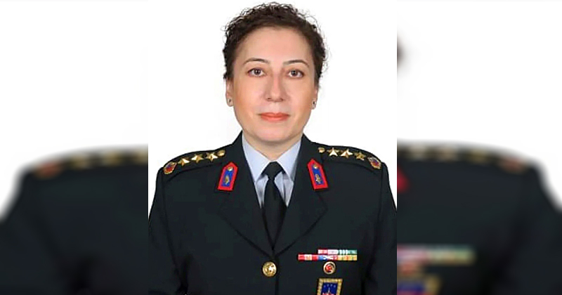 Jandarma Komutanlığı'na ilk kadın general atandı