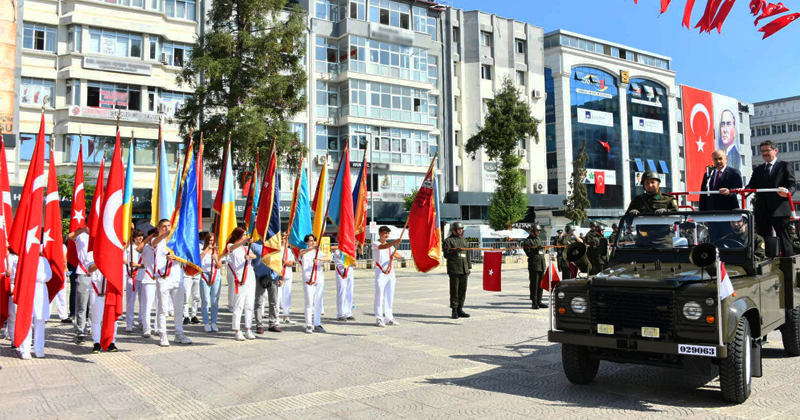 Samsun'da 30 Ağustos Zafer Bayramı törenlerle kutlandı