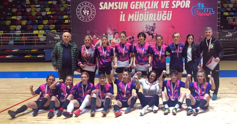 Samsun'da düzenlenen Futsal Gençler müsabakaları sona erdi