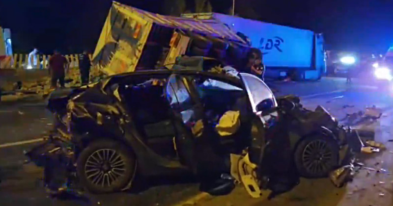 9 aracın karıştığı kazada 7 kişi hayatını kaybetti