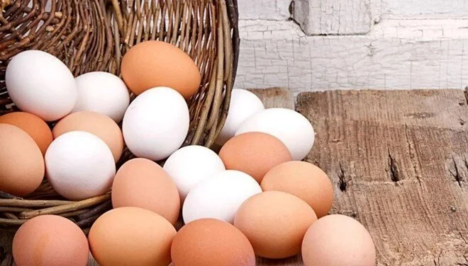 Hangi yumurta daha sağlıklı: Beyaz mı, kahverengi mi?