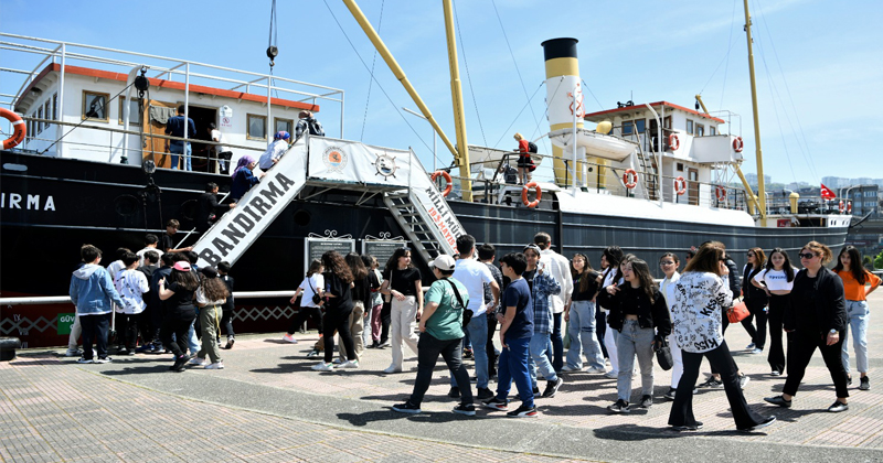 Samsun'da Bandırma Müze Gemisi'ni 8 ayda 276 bin kişi gezdi