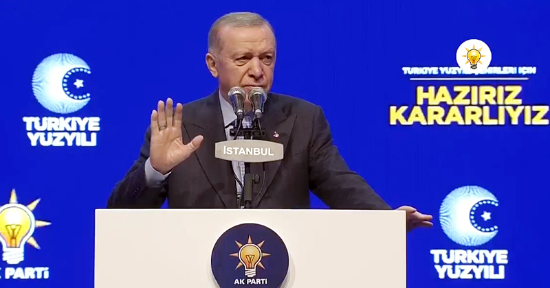 Erdoğan, AK Parti'nin 26 şehirdeki belediye başkan adaylarını açıkladı