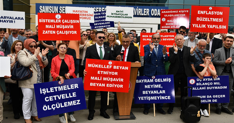 Samsun'da muhasebeciler iş yükünü azaltılması için eylem yaptı